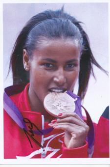 Maryam yusuf Jamal  Bahrain  1500m  1.OS 2012  Leichtathletik Foto original signiert 
