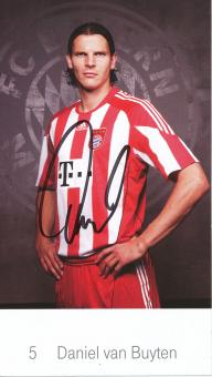 Daniel van Buyten   2010/2011  FC Bayern München Fußball Autogrammkarte original signiert 