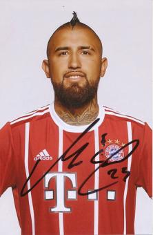 Arturo Vidal  FC Bayern München  Fußball Autogramm Foto original signiert 