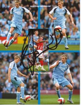 Michael Johnson  Manchester City  Fußball Autogramm Foto original signiert 