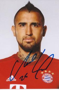 Arturo Vidal  FC Bayern München Fußball Autogramm Foto original signiert 