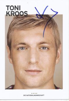 Toni Kroos  DFB Weltmeister WM 2014  Fußball  Autogrammkarte original signiert 