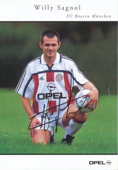 Willy Sagnol  2000/2001  FC Bayern München Fußball Autogrammkarte Druck signiert 