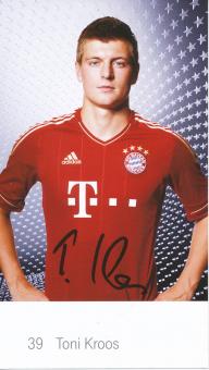 Toni Kroos  2011/2012  FC Bayern München Fußball Autogrammkarte Druck signiert 