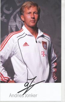 Andries Jonker  2010/2011  FC Bayern München Fußball Autogrammkarte Druck signiert 