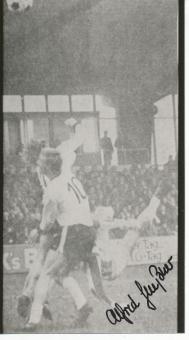 Alfred Hußner  FC St.Pauli  1972  Fußball Autogramm Foto original signiert 