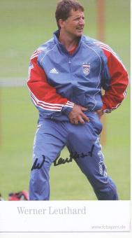 Werner Leuthard  2004/2005  FC Bayern München Fußball Autogrammkarte Druck signiert 