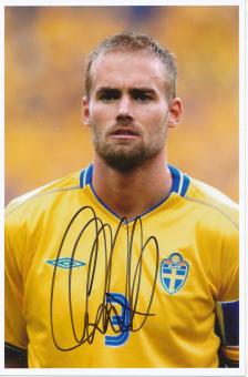 Olof Mellberg  Schweden  Fußball Autogramm  Foto original signiert 