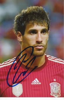 Javier Martinez  Spanien Weltmeister WM 2010  Fußball Autogramm Foto original signiert 