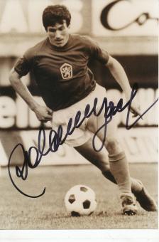 Jozef Adamec † 2018  CSSR  WM 1962  Fußball Autogramm Foto original signiert 
