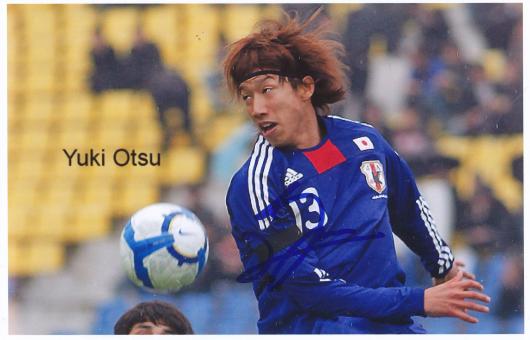 Yuki Otsu  Japan  Fußball Autogramm  Foto original signiert 