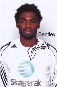 Bentley  Nigeria  Fußball Autogramm  Foto original signiert 