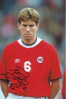 Rudi Petter  Norwegen  Fußball Autogramm  Foto original signiert 