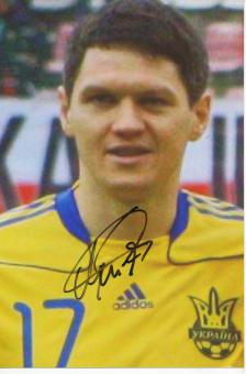 Taras Mikhalik  Ukraine  Fußball Autogramm  Foto original signiert 