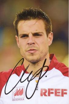 Cesar Azpilicueta  Spanien  Fußball Autogramm  Foto original signiert 