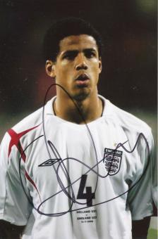 Davies  England  Fußball Autogramm Foto original signiert 