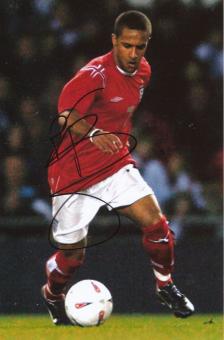Wayne Routledee  England  Fußball Autogramm Foto original signiert 