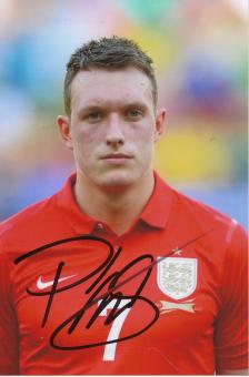 Phil Jones  England  Fußball Autogramm Foto original signiert 