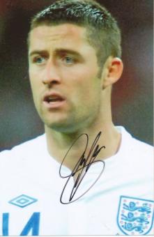 Gary Cahill  England  Fußball Autogramm Foto original signiert 