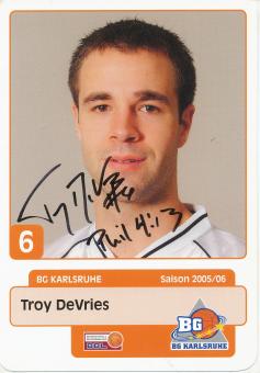 Troy DeVries  BG Karlsruhe  Basketball  Fußball Autogrammkarte original signiert 