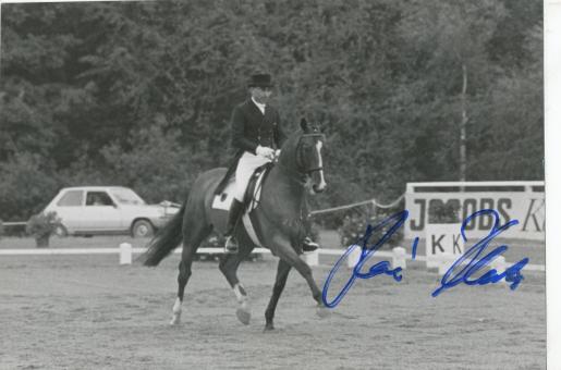 Reiner Klimke † 1999  Reiten  Autogramm Foto original signiert 