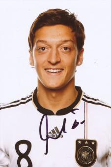 Mesut Özil  DFB  Weltmeister WM 2014  Fußball Autogramm Foto original signiert 