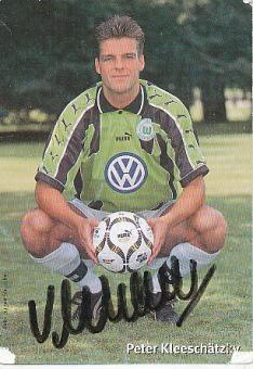 Peter Kleeschätzky  VFL Wolfsburg  Fußball  beschädigte Autogrammkarte original signiert 