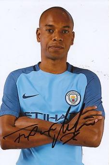 Fernandinho  Manchester City  Fußball Autogramm Foto original signiert 