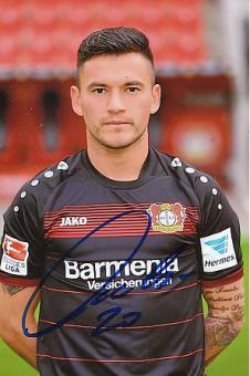 Carlos Aranguiz  Bayer 04 Leverkusen  Fußball Autogramm Foto original signiert 