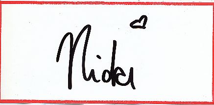 Nicki  Musik  Autogramm Blatt  original signiert 