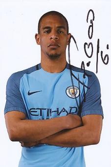 Fernando  Manchester City  Fußball Autogramm Foto original signiert 