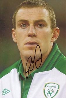Richard Dune  Irland  Fußball Autogramm Foto original signiert 