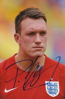 Phil Jones   England  Fußball Autogramm Foto original signiert 