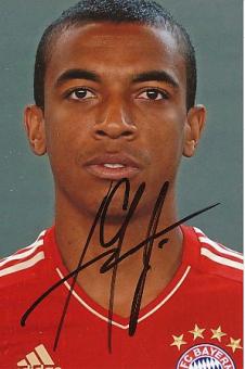 Luiz Gustavo  FC Bayern München  Fußball Autogramm Foto original signiert 