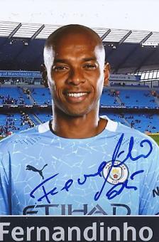 Fernandinho  Manchester City  Fußball Autogramm Foto original signiert 