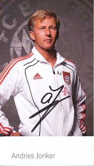 Andries Jonker  2010/2011  FC Bayern München  Fußball Autogrammkarte original signiert 
