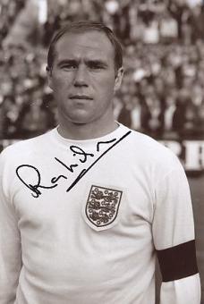 Ray Wilson † 2018 England  Weltmeister WM 1966 Fußball Autogramm Foto original signiert 