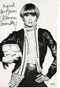 Joanna Lumley  Film + TV Autogrammkarte original signiert 