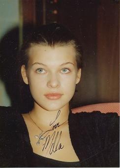 Milla Jovovich  Film + TV Autogramm Foto original signiert 