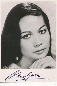 Nancy Kwan  Film + TV Autogramm Foto original signiert 