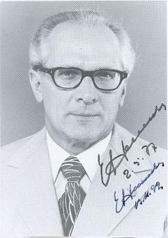 Erich Honecker † 1994 DDR SED Politik Autogrammkarte  original signiert 