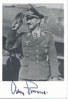 Adolf Galland † 1996 Jagdflieger Generalleutnant  Militär Autogrammkarte  original signiert 