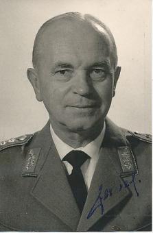 Alfred Zerbel † 1987  Generalleutnant  Bundeswehr Militär Autogrammkarte  original signiert 