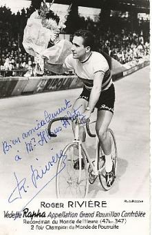 Roger Riviere † 1976  Frankreich  3 x Weltmeister   Radsport Autogrammkarte  original signiert 