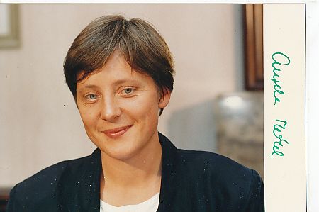 Angela Merkel  Bundeskanzlerin  Politik Autogramm Foto  original signiert 