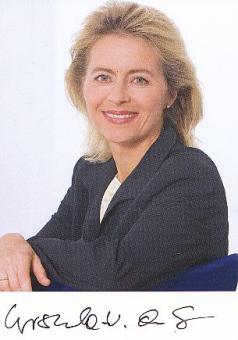 Ursula von der Leyen  EU Präsidentin Politik Autogrammkarte  original signiert 