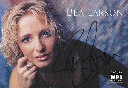 Bea Larson  Musik  Autogrammkarte original signiert 