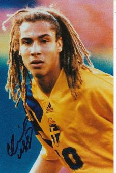Henrik Larsson  Schweden WM 1994  Fußball Autogramm Foto original signiert 