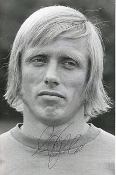 Siegfried Held  Kickers Offenbach  Fußball Autogramm Foto original signiert 