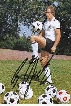 Bernard Dietz  DFB   Fußball Autogrammkarte  original signiert 